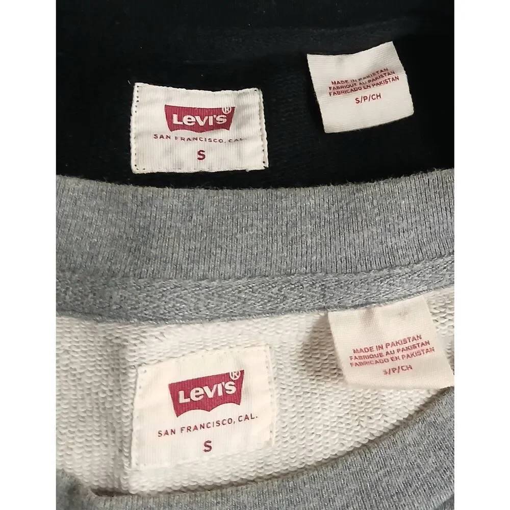 Levis mens small gray and black sweatshirt lot of 2 crewneck pullover